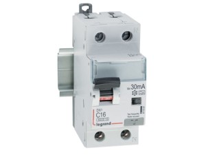 WYŁĄCZNIK RÓŻNICOWONADPRĄDOWY P 312 2P C 16A 30MA TYP A SERII DX³ ref. 411061